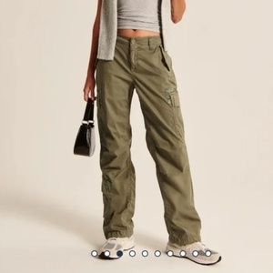 Abercrombie & Fitch Olive Green Cargo Joggers
